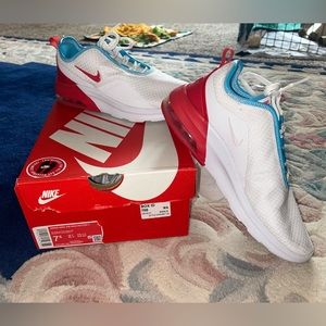 Nike air max motion 2